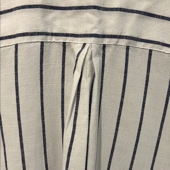 Thread & Supply White and Blue Button Down Shirt - Picture 7 of 8